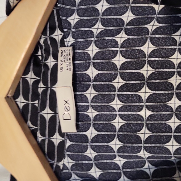 Dex Patterned Dress - Picture 3 of 4